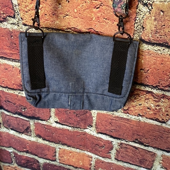 Judy Blue Designs Small Crossbody Denim Purse with Floral interior - Picture 5 of 9